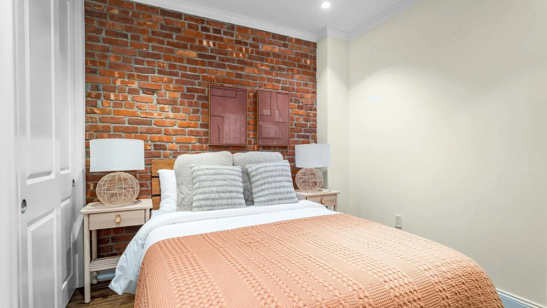 בית אירוח ניו יורק Charming Room Near The Guggenheim With Shared Bath